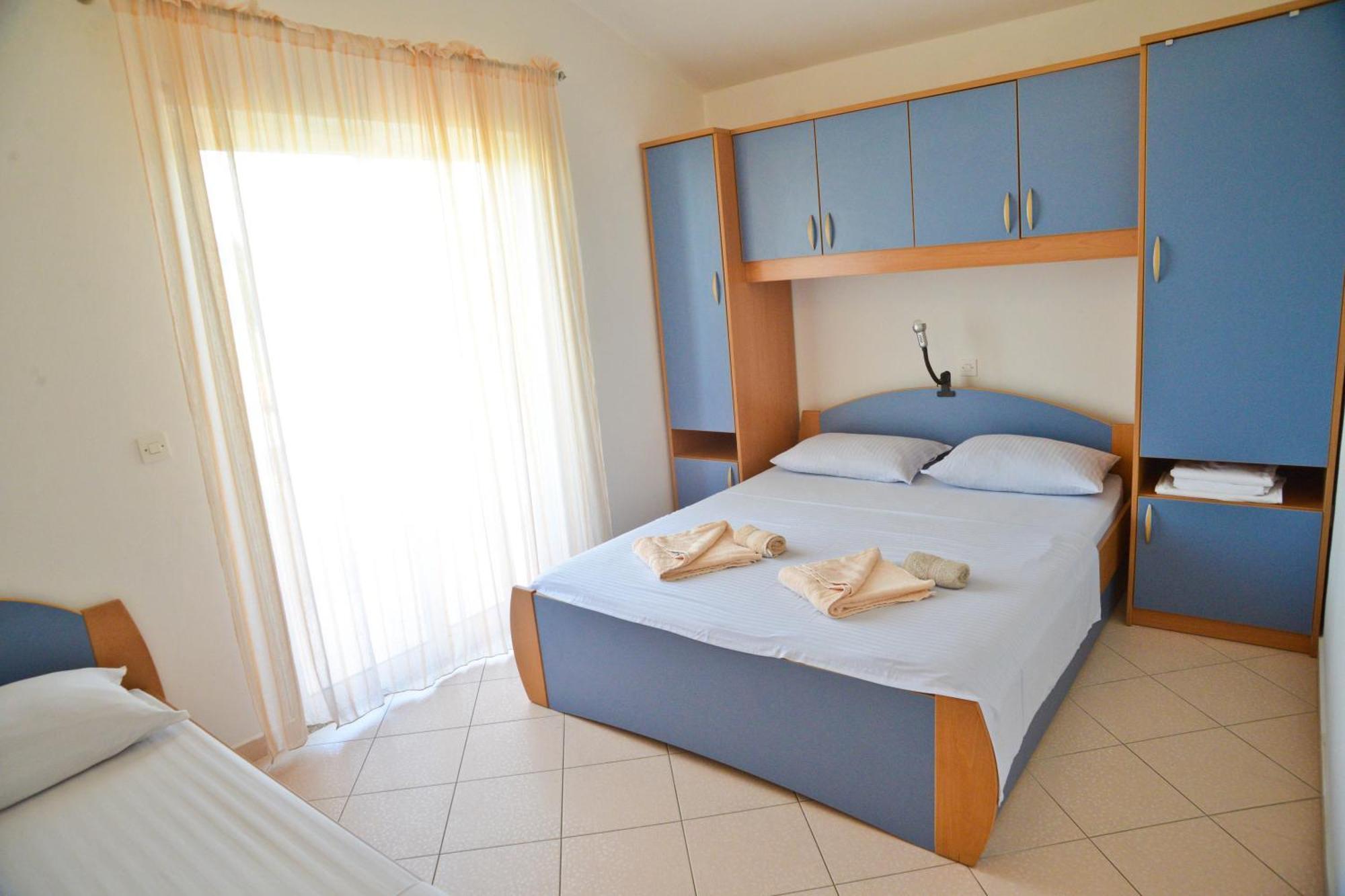 Apartments Lonic Kukljica Pokoj fotografie
